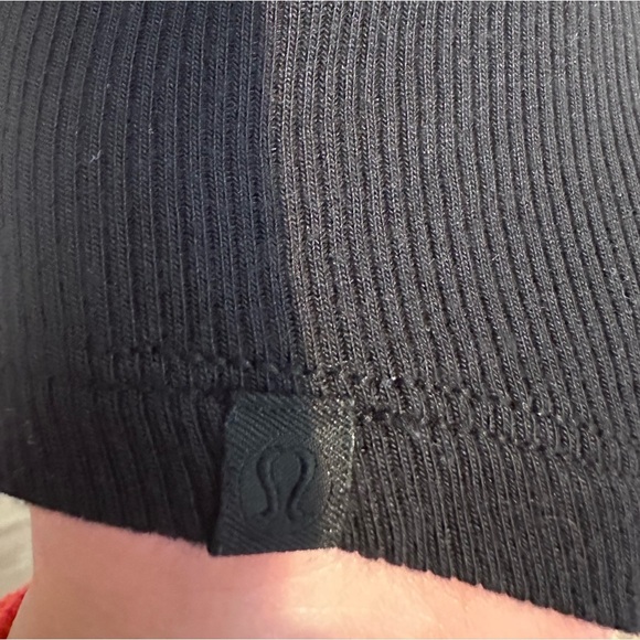 Lululemon Tank - Picture 4 of 5